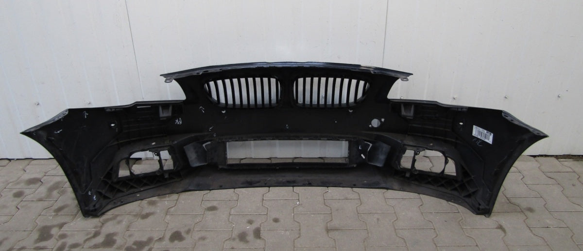 Prednji branik BMW 5 F10 F11 M-paket Lift 13-17