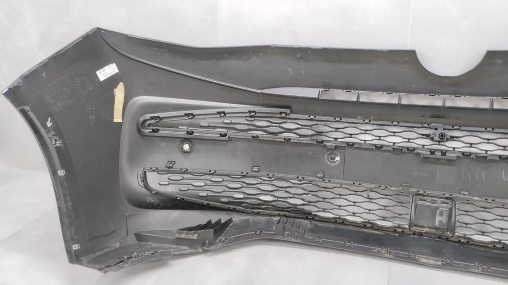 Prednji branik VW Transporter T7 7T0 21-