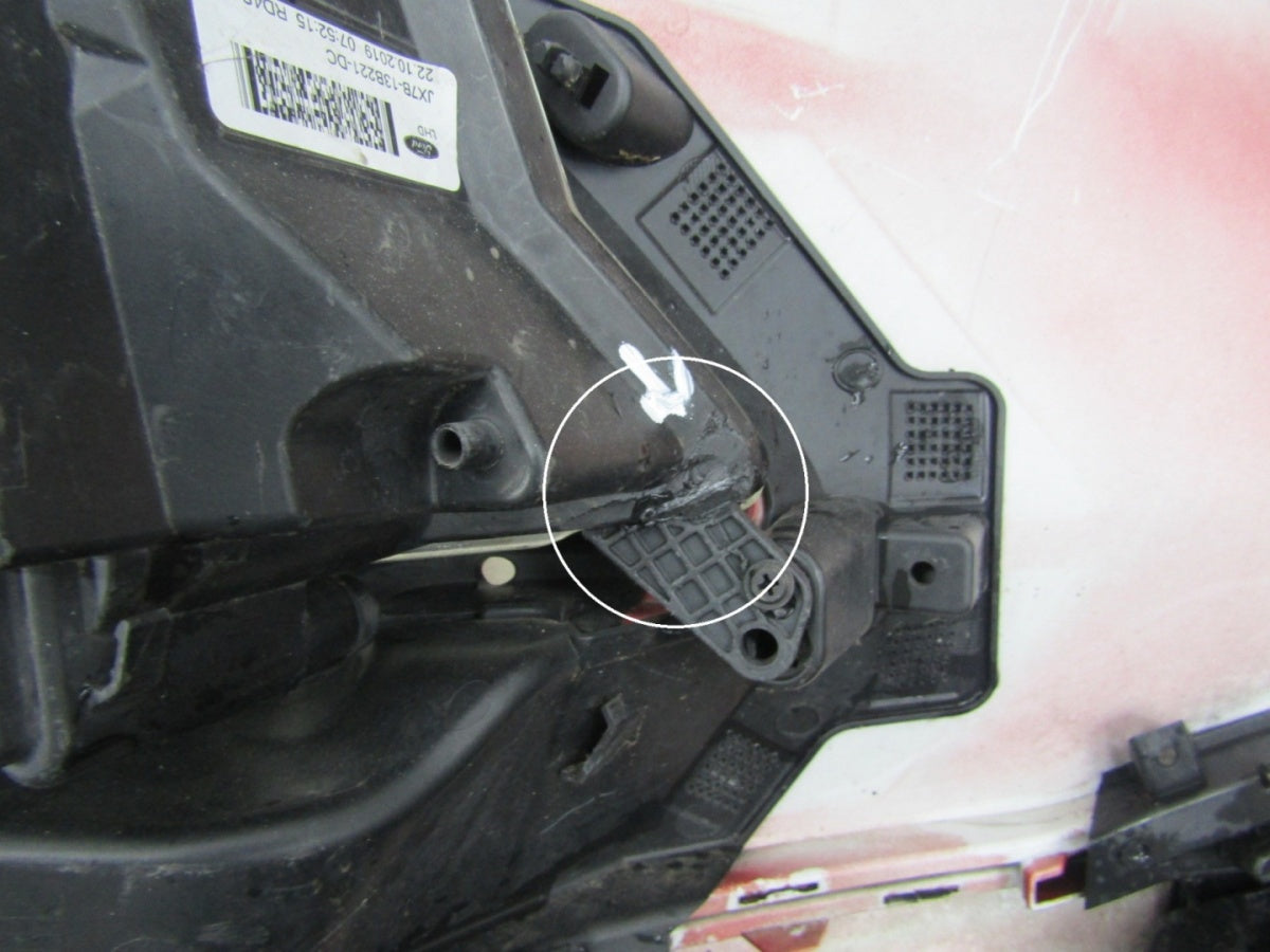 Prednji branik Ford Focus MK4 IV 18-