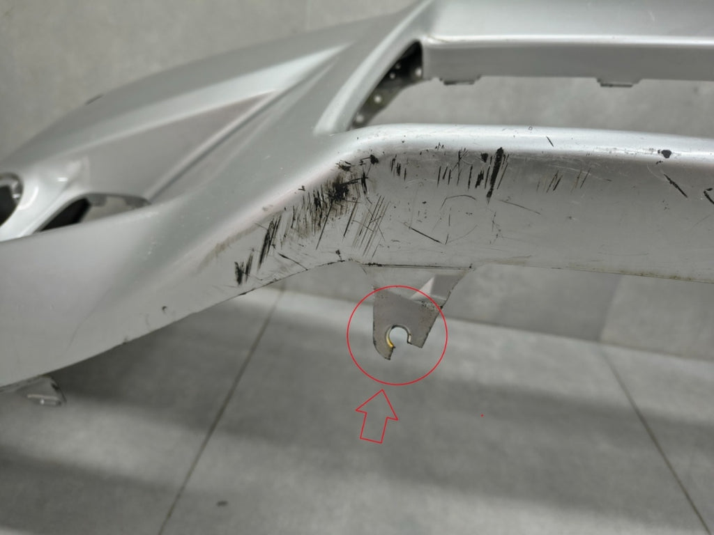 Prednji branik Lexus GS 4 IV 450h 12-15