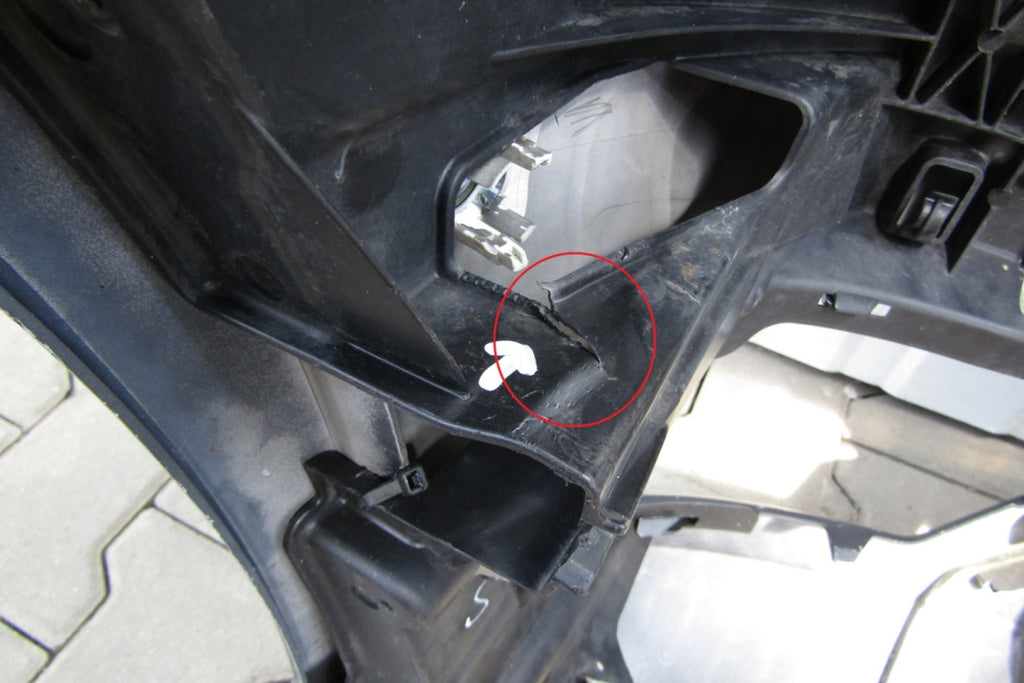 Prednji branik Mercedes GLK 204 AMG Lift 12-
