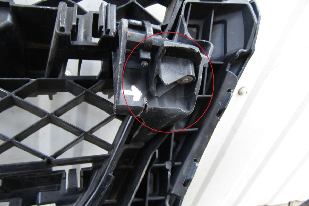 Prednji branik Mercedes GLK 204 AMG Lift 12-