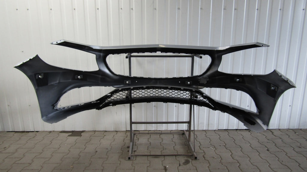 Prednji branik Mercedes S Coupe W217 6.3 AMG