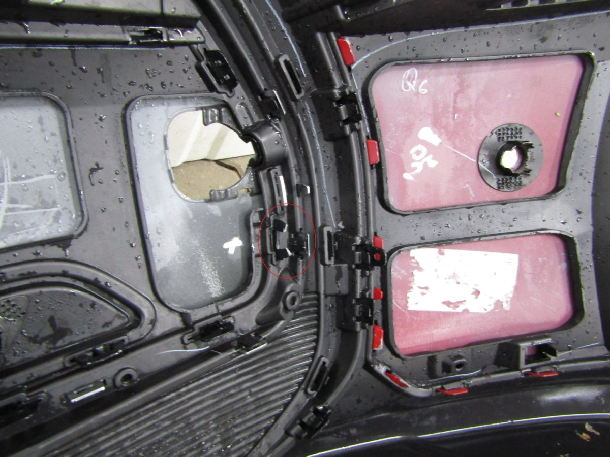 Prednji branik Mini Cooper F55 F56 Lift LCI 21-