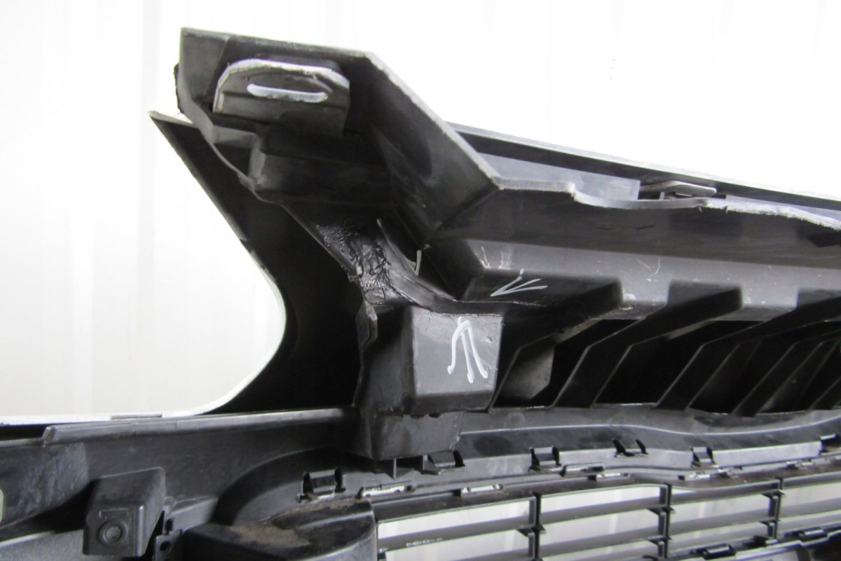 Prednji branik Peugeot Partner Teepe II lift 12-15