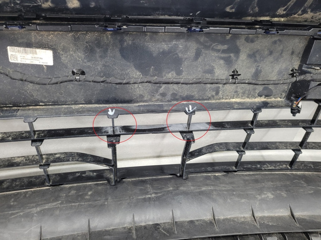 Prednji branik Volkswagen VW Passat B9 3J0 24- / + 5PDC