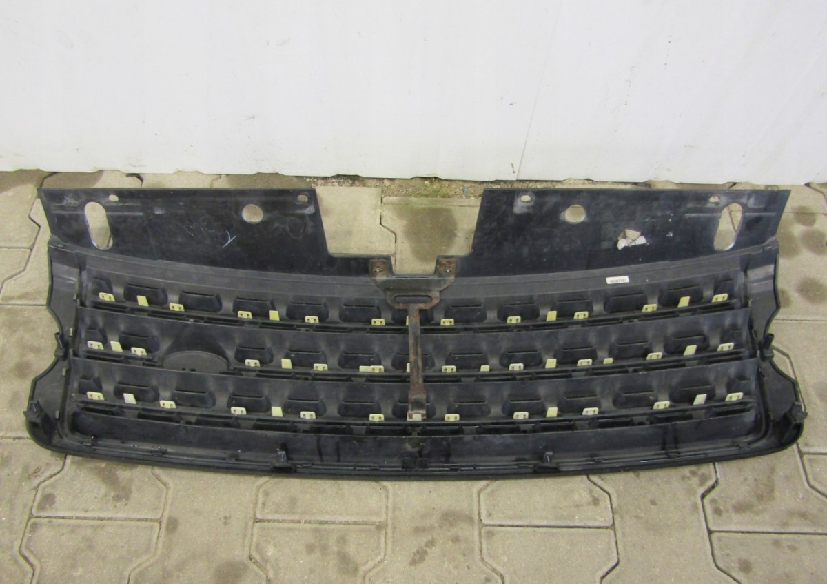Prednji branik Range Land Rover Vogue IV 12- GRILL