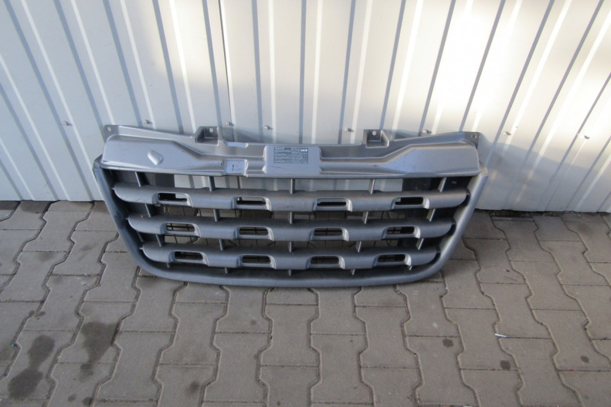 Prednji branik Renault Master 3 III 10-14 GRILL