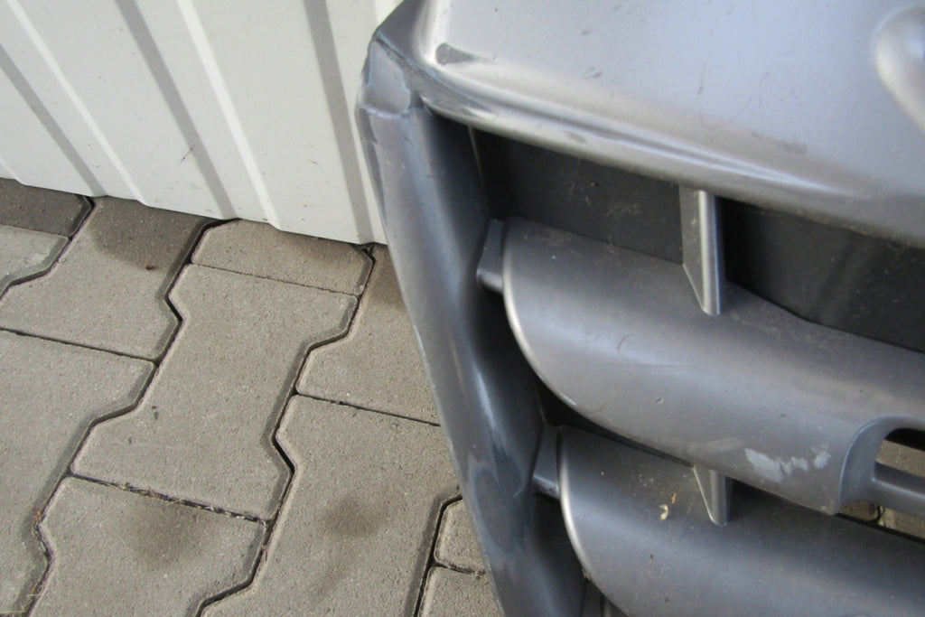 Prednji branik Renault Master 3 III 10-14 GRILL