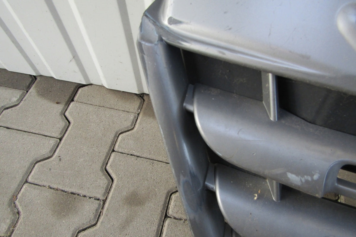 Prednji branik Renault Master 3 III 10-14 GRILL