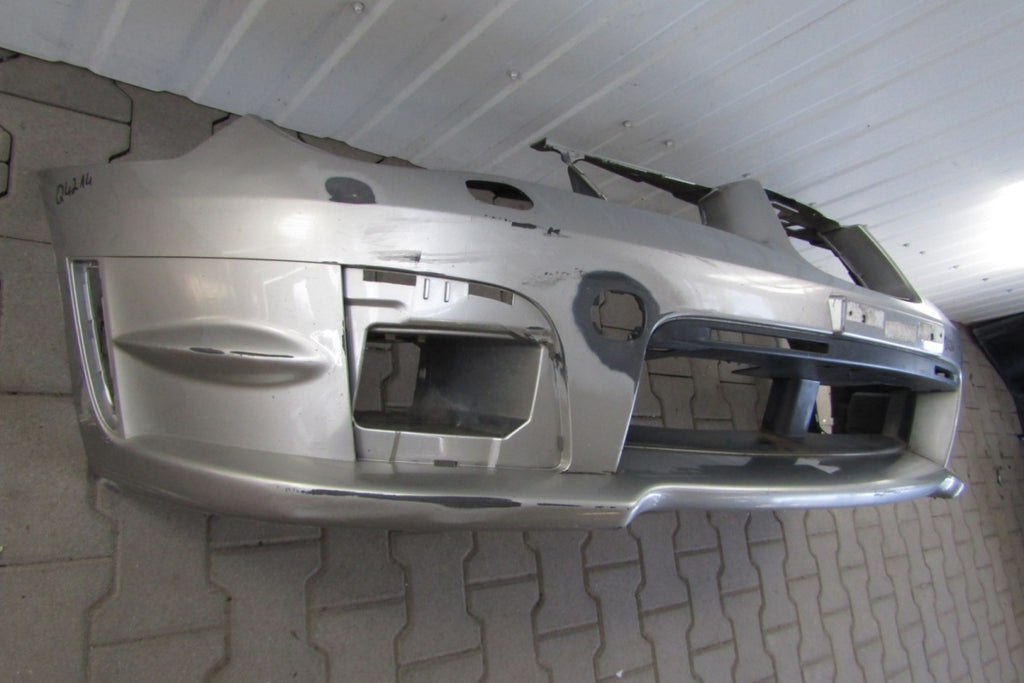 Prednji branik Subaru Impreza WRX STI Sedan Lift 06