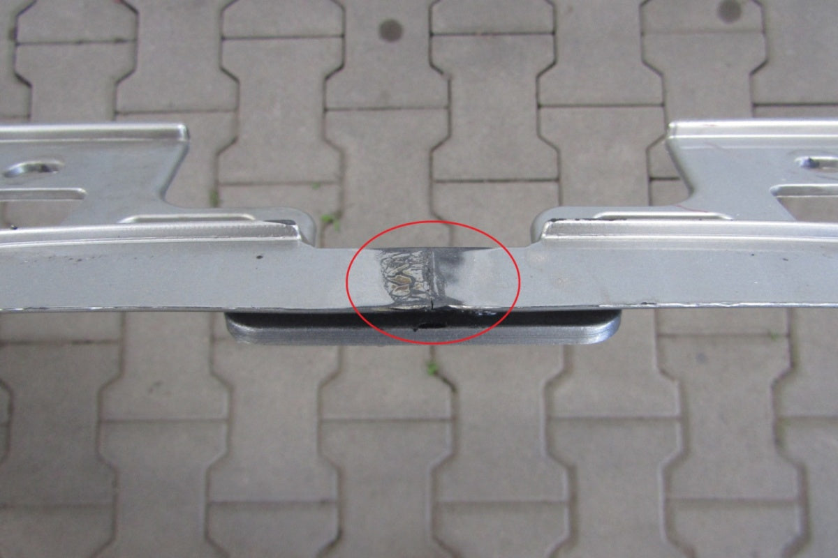 Prednji branik Subaru Impreza WRX STI Sedan Lift 06
