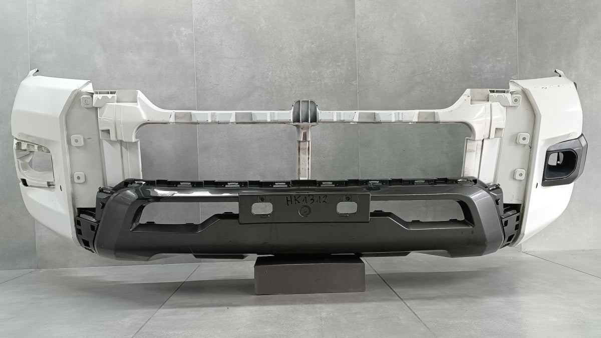 Prednji branik TOYOTA HILUX 8 LIFT INVINCIBLE 19-