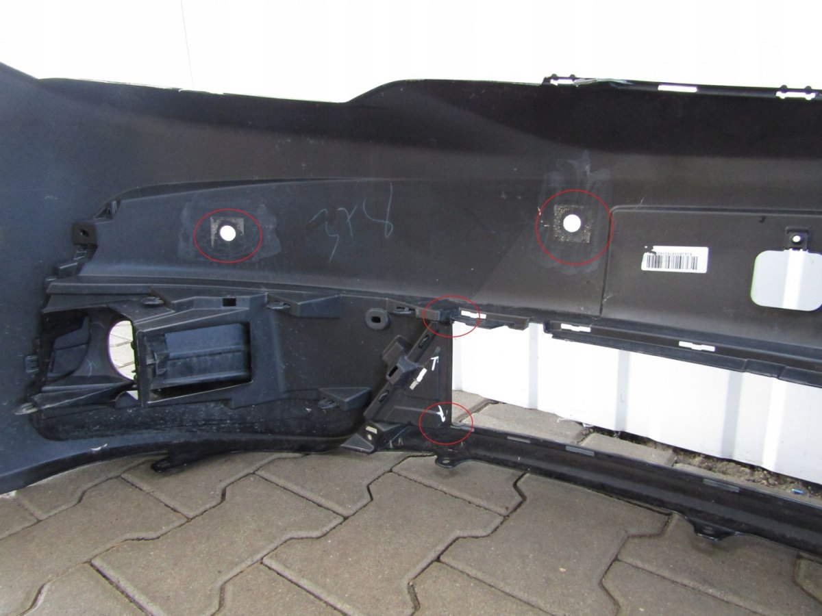 Prednji branik Toyota Corolla 11 XI Sedan Lift 16-