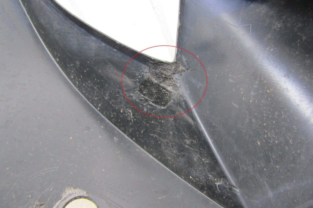 Prednji branik Toyota Corolla E21 Lift HB Kombi 23-