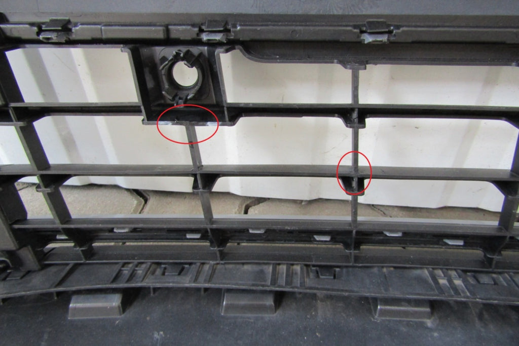 Prednji branik VW Golf 8 VIII 5H0 20-