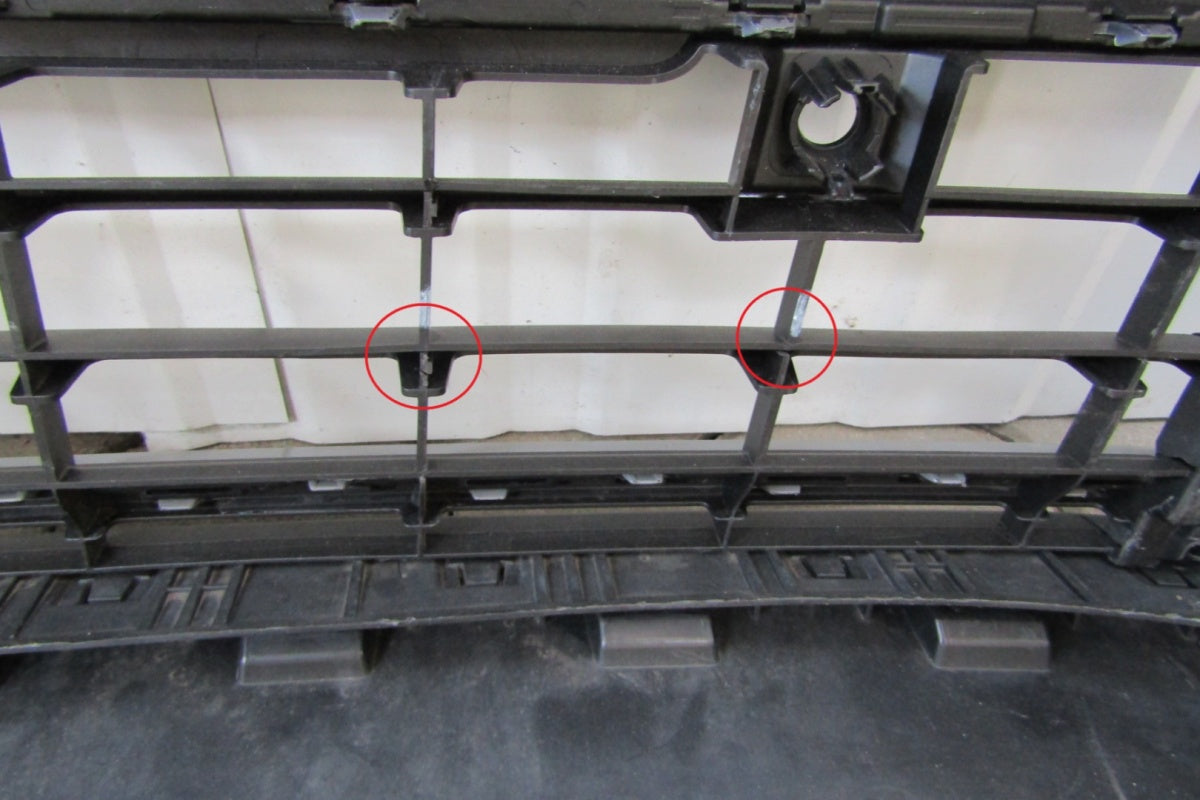 Prednji branik VW Golf 8 VIII 5H0 20-