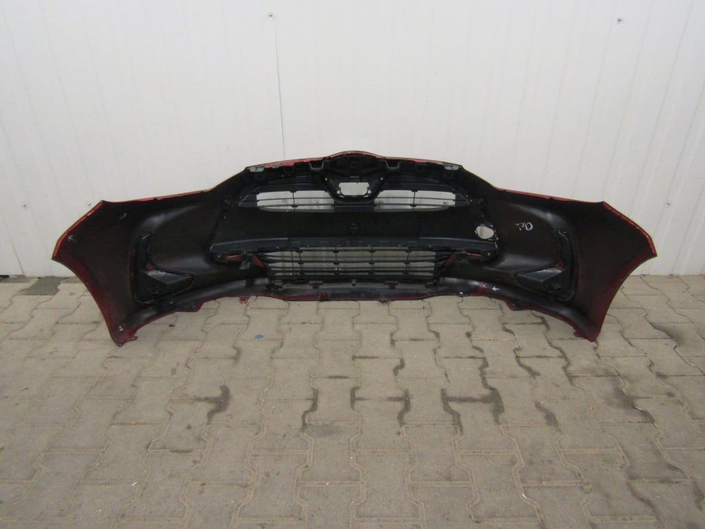 Prednji branik Toyota Yaris 4 IV 20-