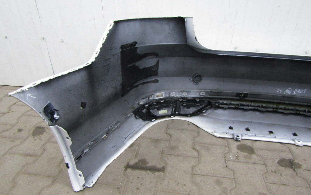 Zadnji branik Volkswagen Phideon 3ED 16-