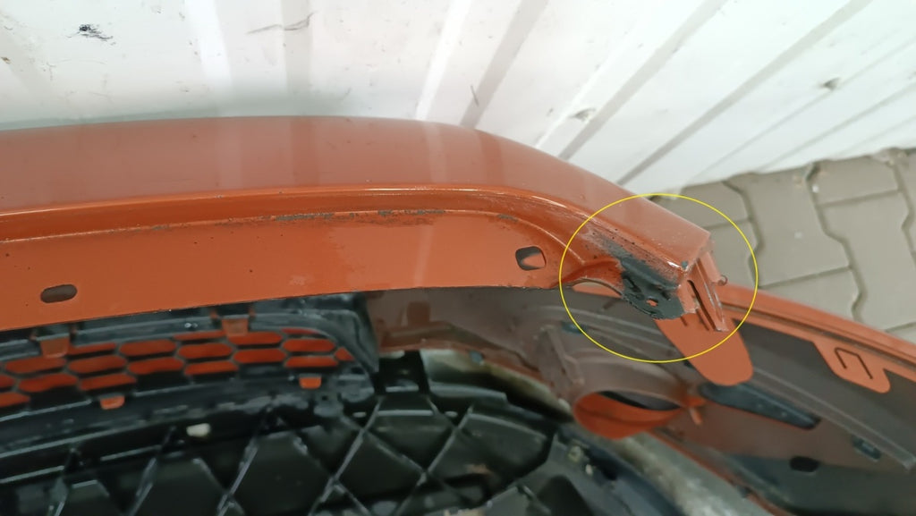 Prednji branik Volvo C30 Lift 10-13