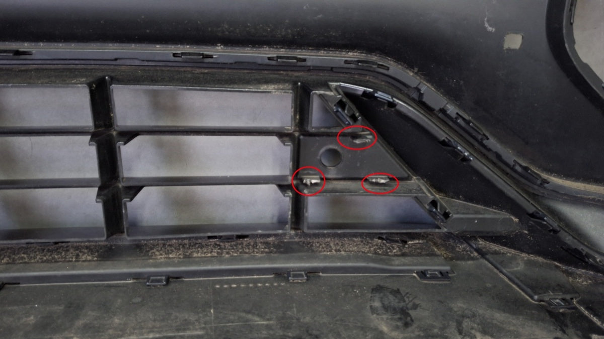 Prednji branik Volvo XC90 II R Design Pierwszy lift 19-25