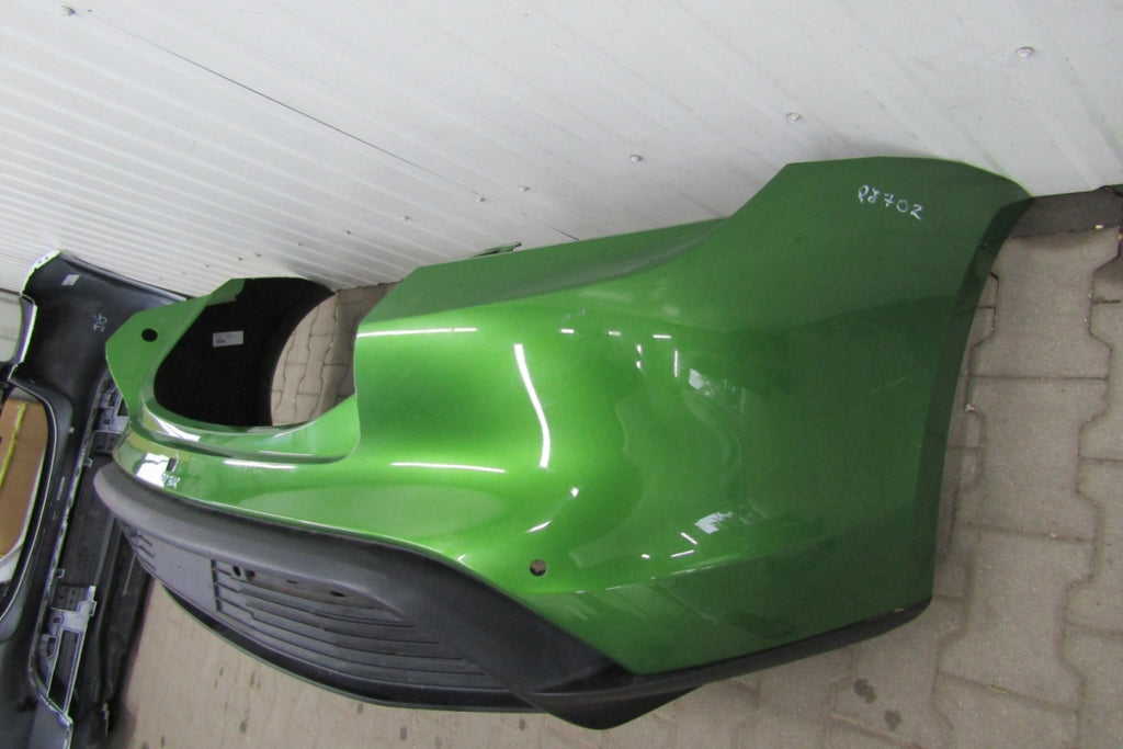 Zadnji branik Porsche Taycan 9J0 19-