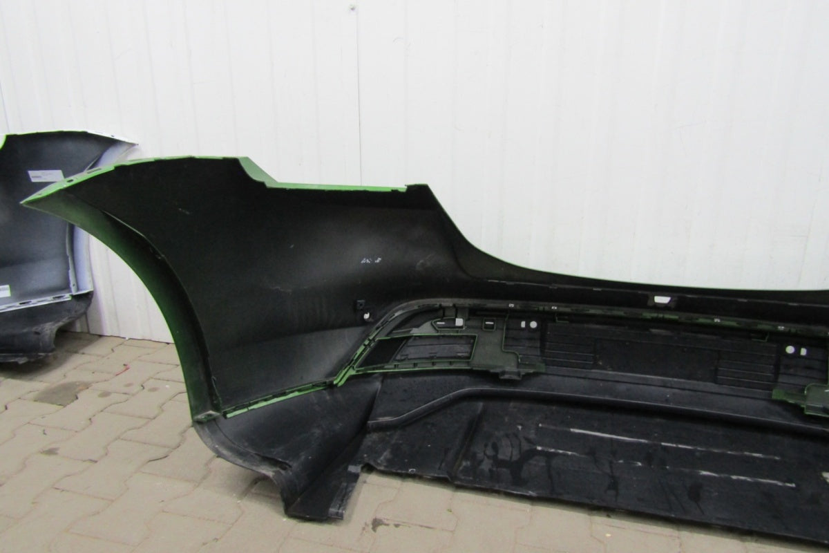 Zadnji branik Porsche Taycan 9J0 19-