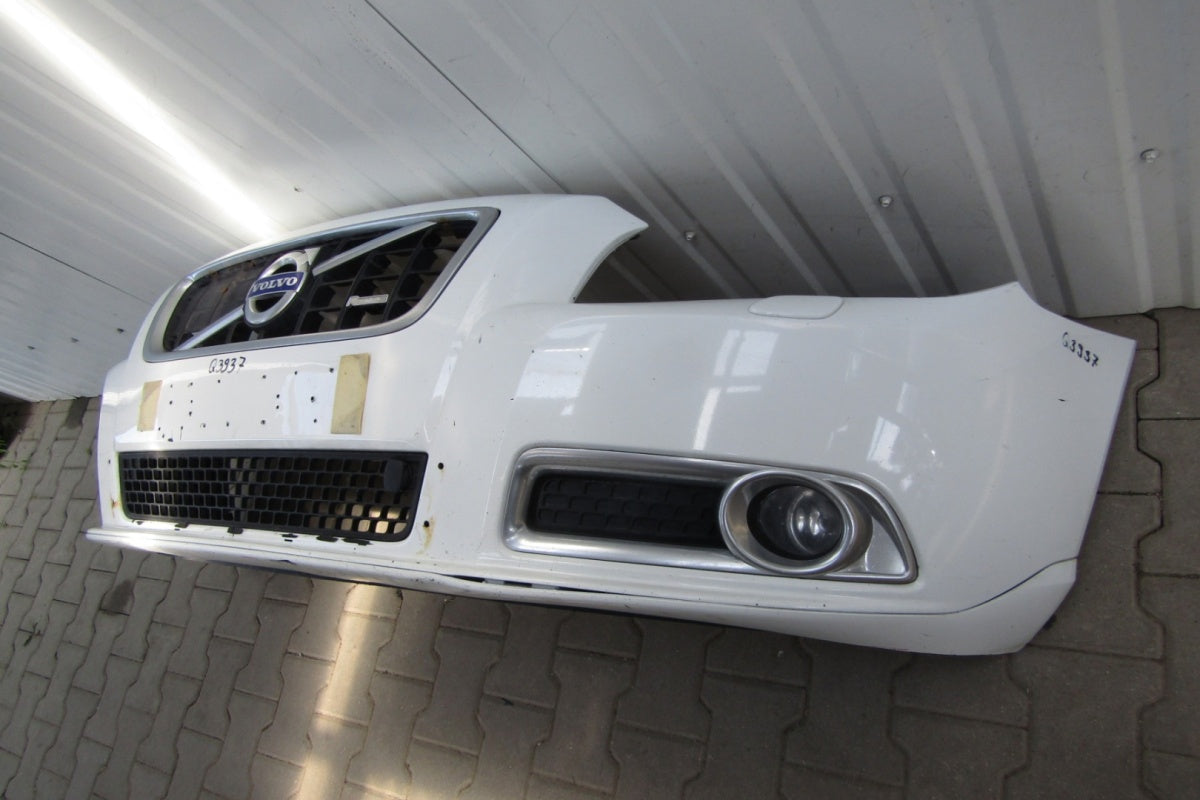 Prednji branik Volvo V70 R Design 07-13