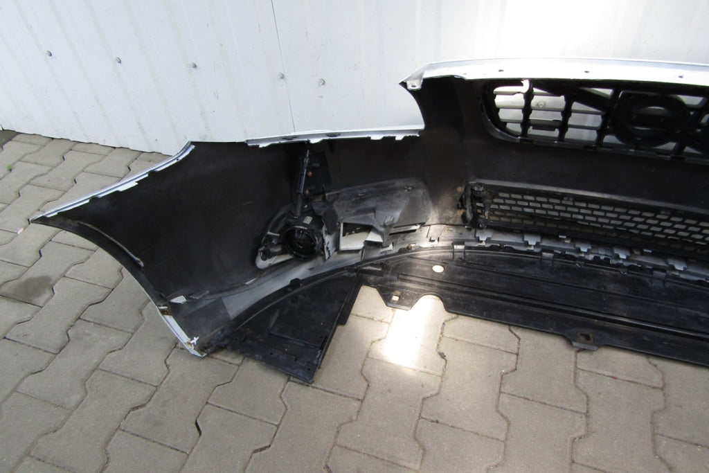 Prednji branik Volvo V70 R Design 07-13