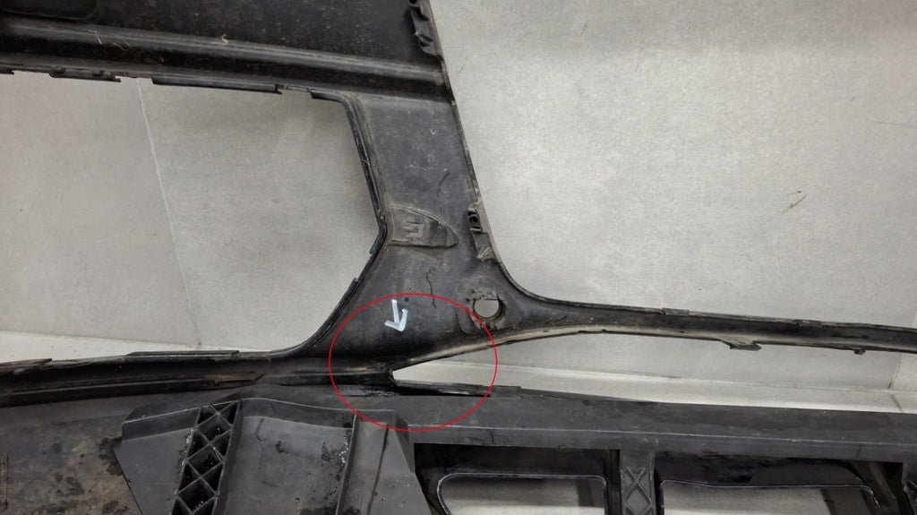 Prednji branik AUDI SQ5 8R LIFT S-LINE 12-16