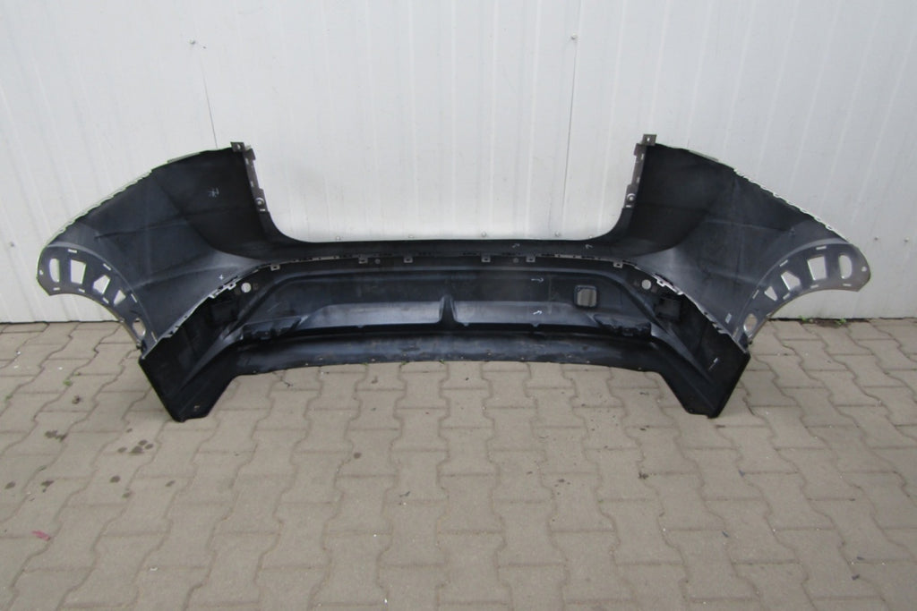 Zadnji branik Nissan Ariya 22-