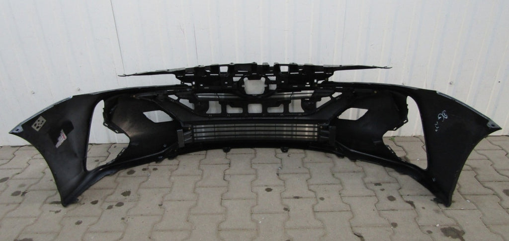 Prednji branik Toyota Prius Prime Plug-in 2 II 16-
