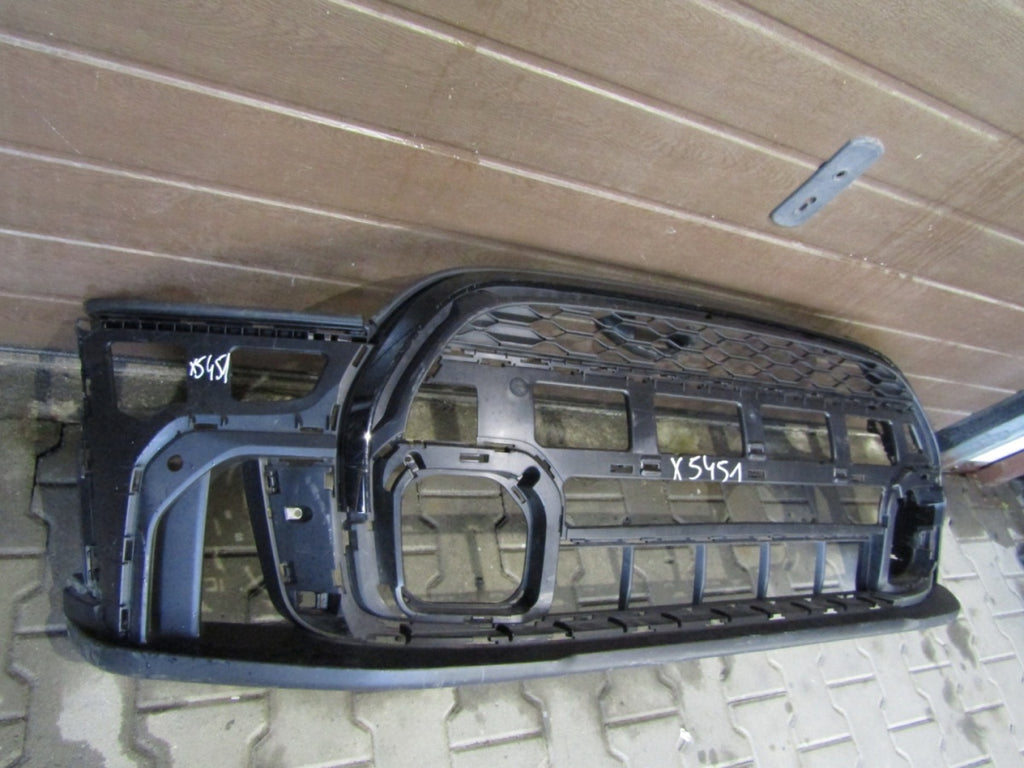 Prednji branik Mini Cooper F55 F56 JCW lift LCI 20-