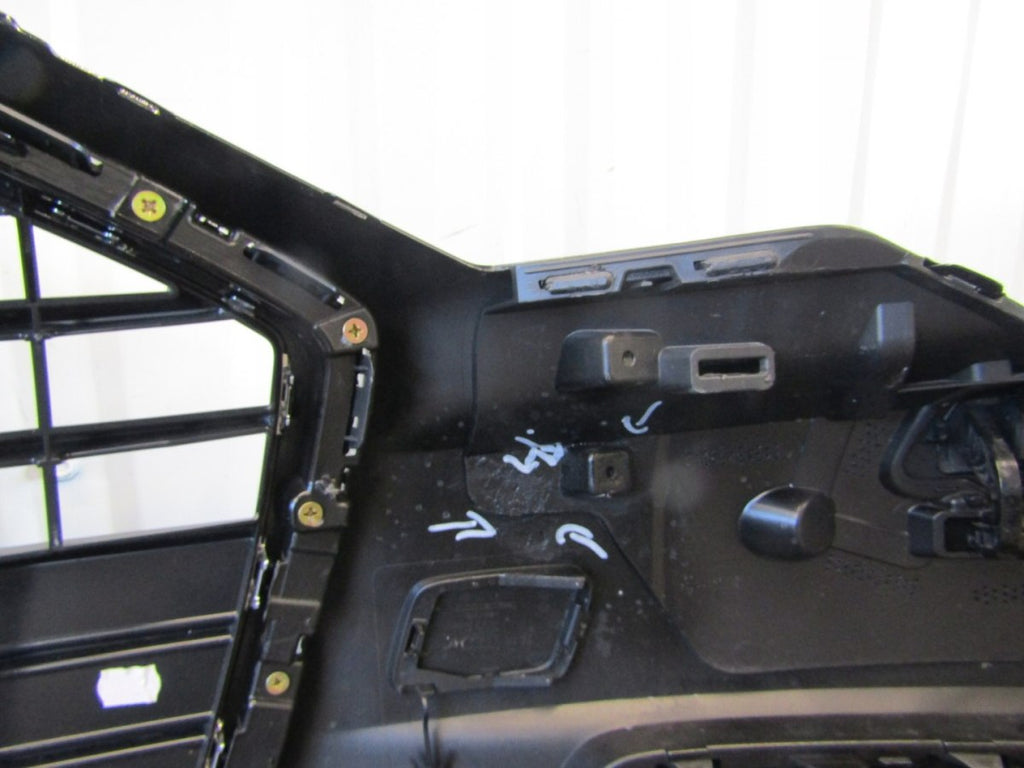 Prednji branik Audi A6 C8 4K0 18-