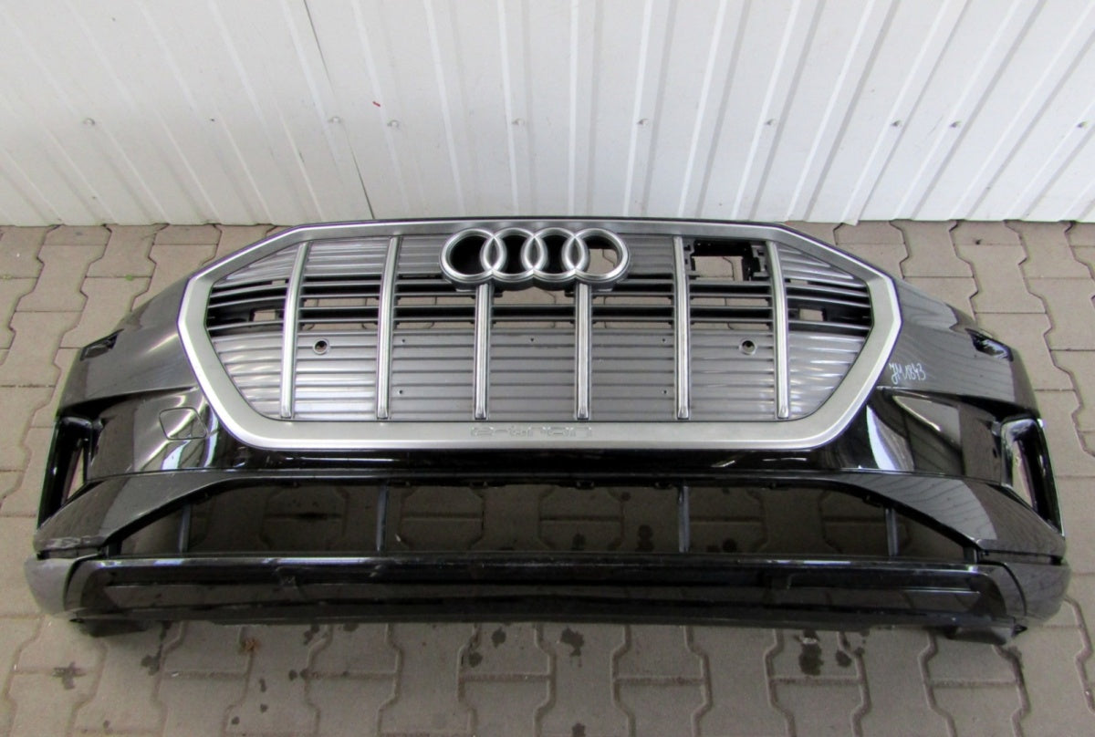 Prednji branik Audi E TRON Etron 4KE 18-