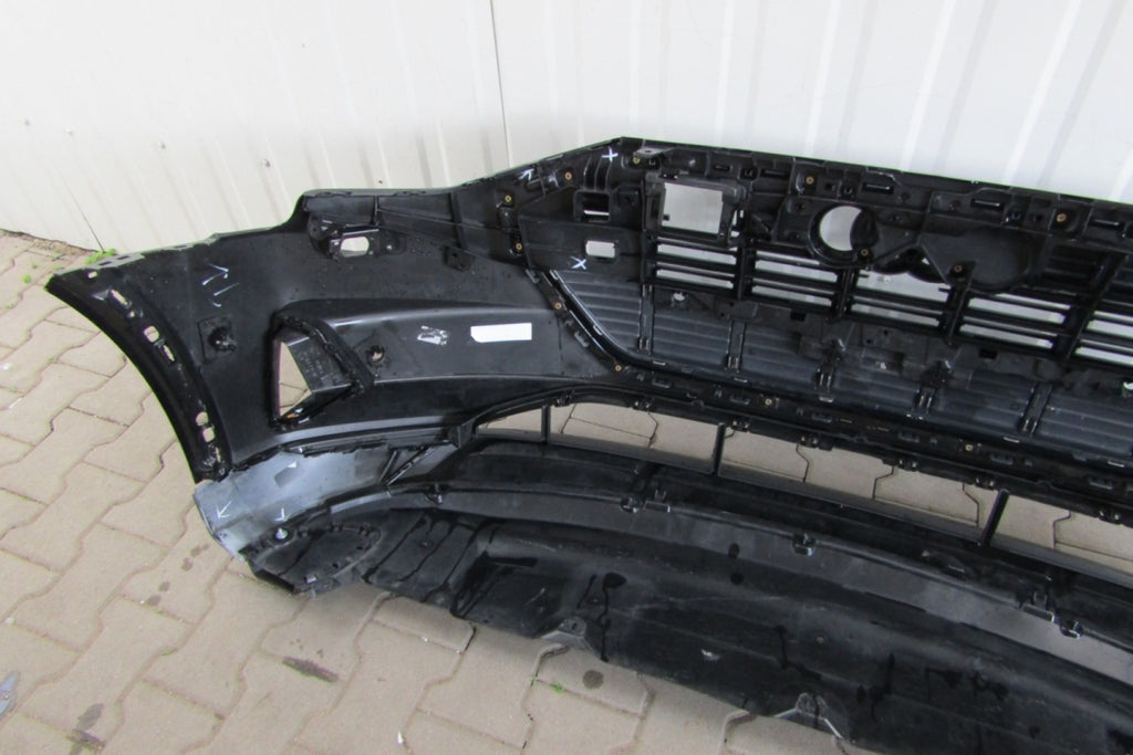 Prednji branik Audi E TRON Etron 4KE 18-