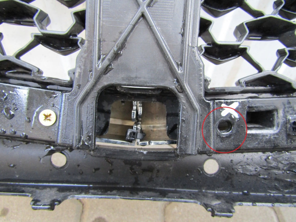 Prednji branik MAZDA CX30 19-