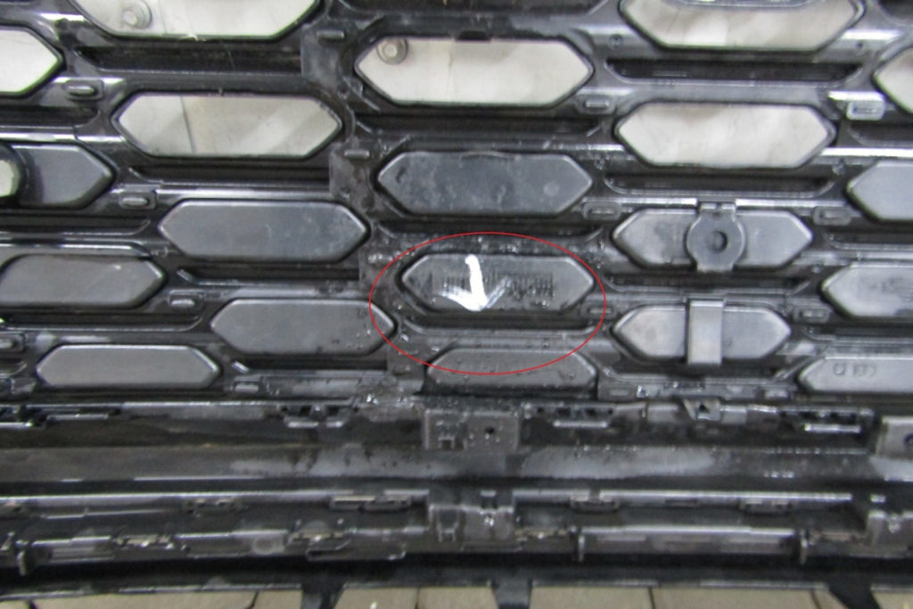 Prednji branik Audi E-tron E tron S line lift 23-