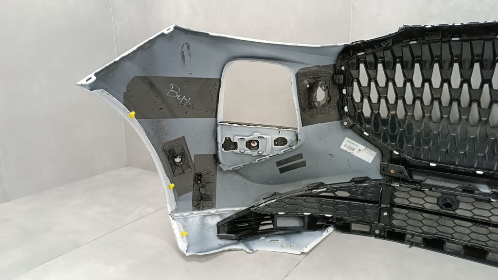 Prednji branik Audi Q3 83H 25-