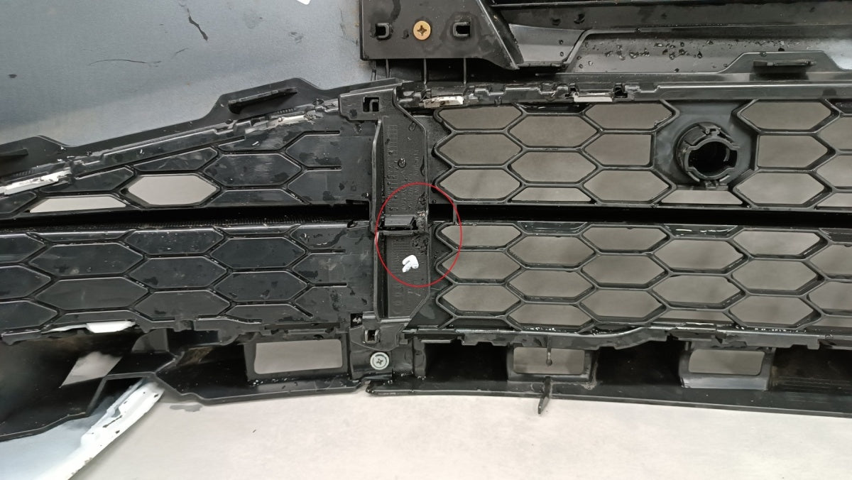 Prednji branik Audi Q3 83H 25-