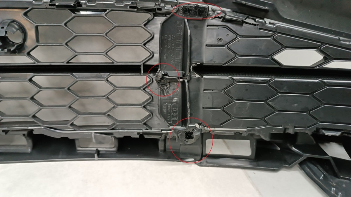 Prednji branik Audi Q3 83H 25-