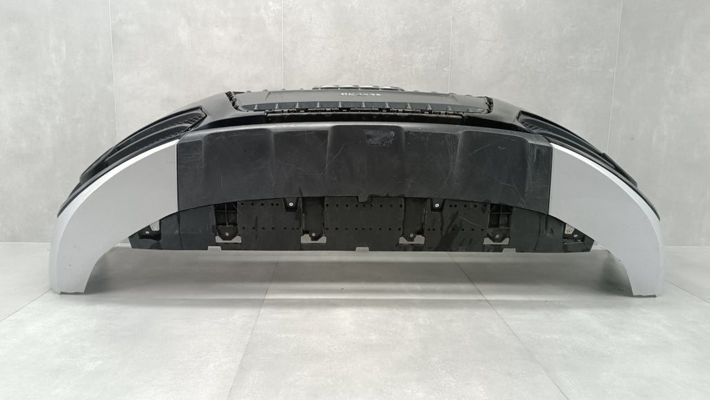 Prednji branik Audi Q3 8U0 11-14 / + 2 halogeny