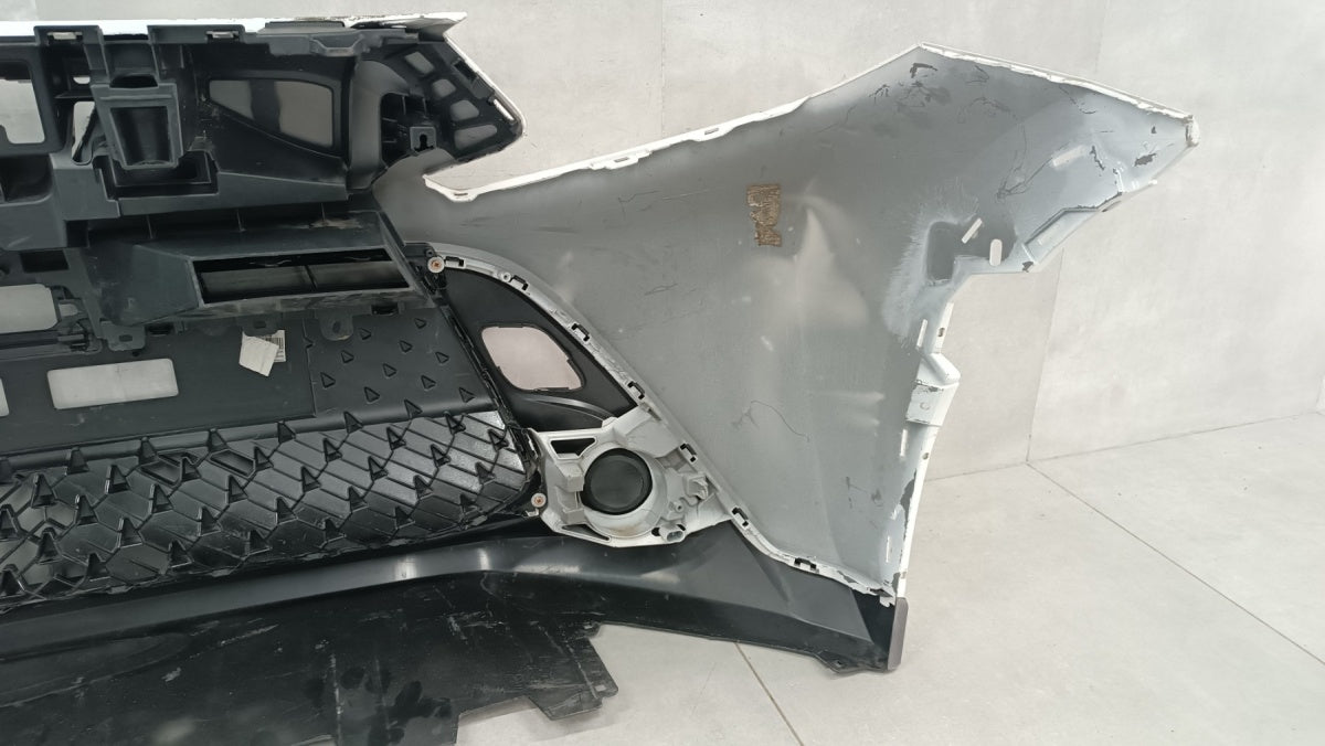 Prednji branik Toyota X Cross 22-