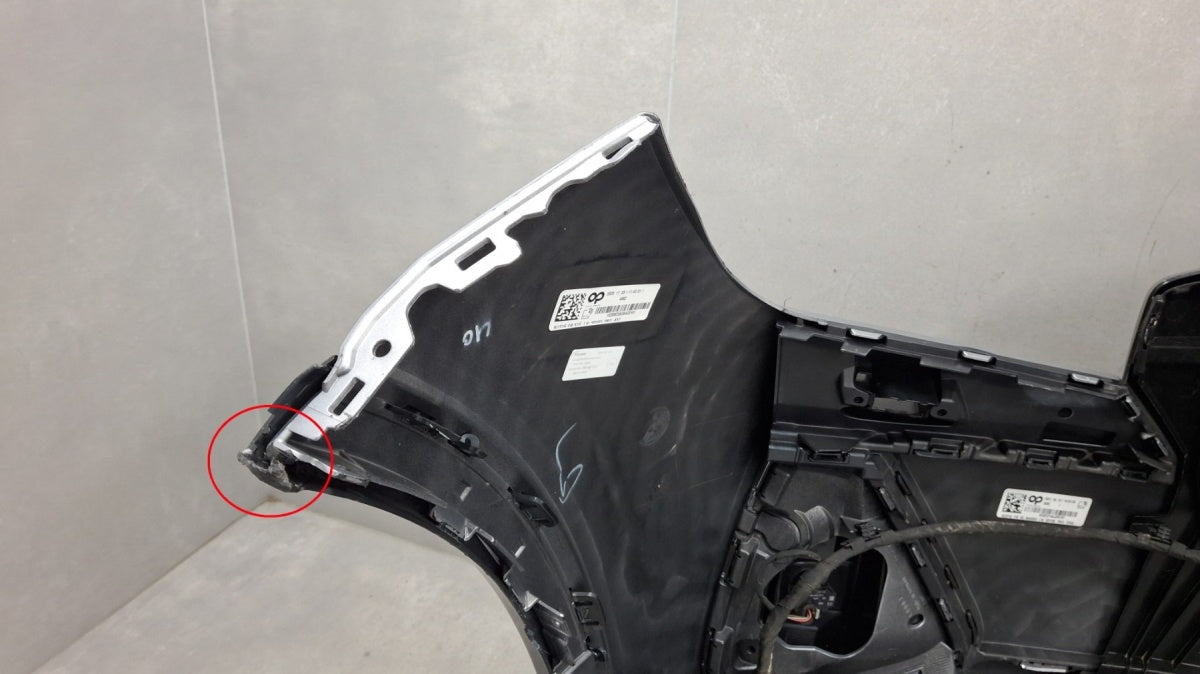 Prednji branik Audi Q4 E Tron 89A 21- / + 4PDC + wiązka