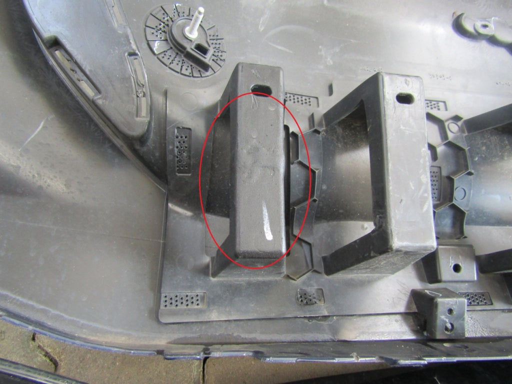 Prednji branik Ford Mustang Mach-E 21-