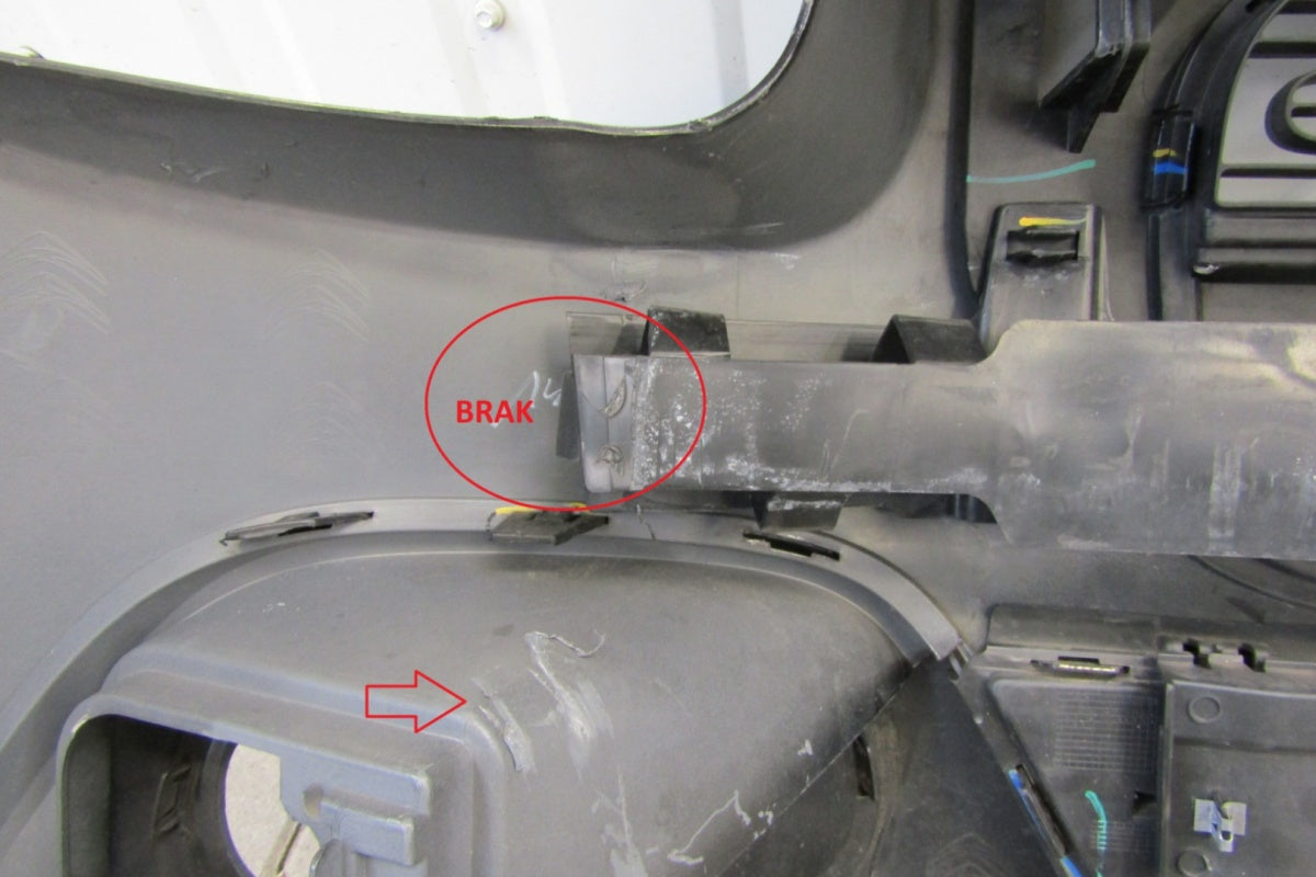 Prednji branik Citroen C3 III 16-