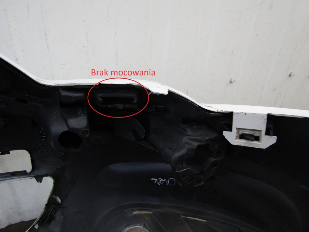 Prednji branik Citroen C4 II 2 10-17