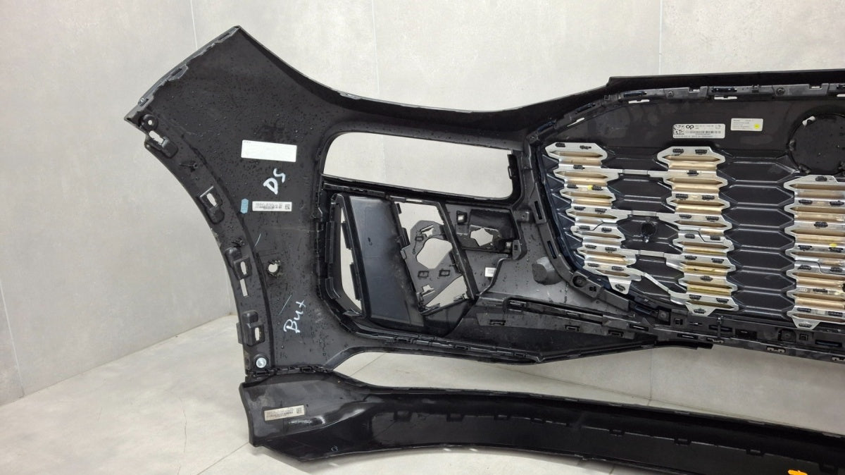 Prednji branik Audi Q6 E-tron S-line 24-
