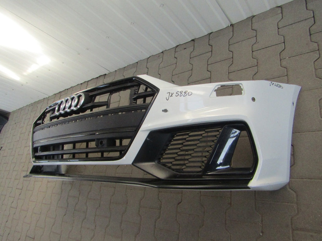 Prednji branik Audi A7 S7 4K8 18-