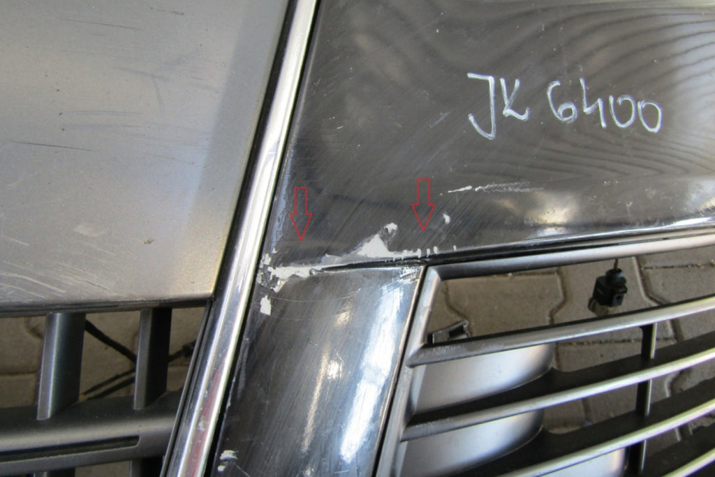 Prednji branik Audi Q7 4L0 S-Line 05-09